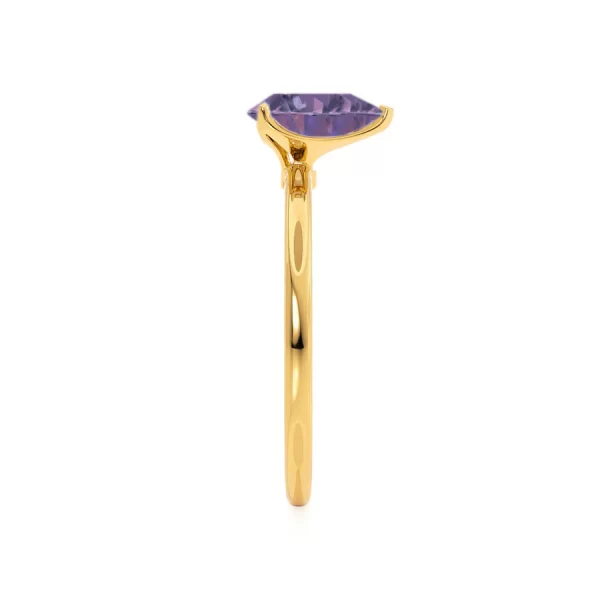 LULU Chatham® Pear Alexandrite 18k Yellow Gold Petite Solitaire Ring - Image 3