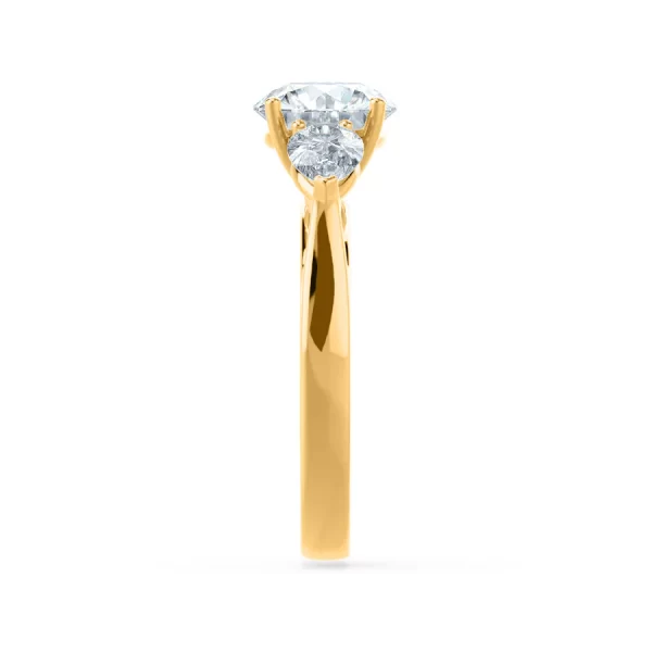 BLOSSOM Round Moissanite & Pear Cut Diamond 18k Yellow Gold Trilogy - Image 3